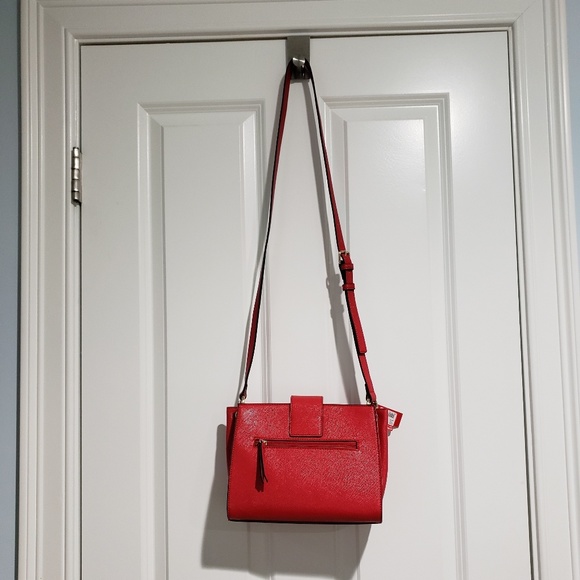 NWT DSW red crossbody faux leather - Picture 3 of 8
